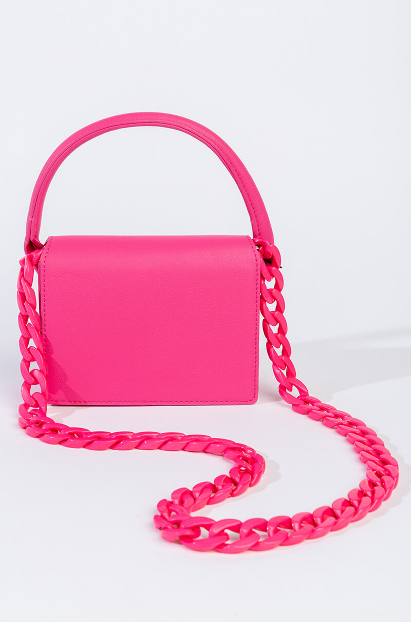 BEST FRIEND ACRYLIC CHAIN PURSE