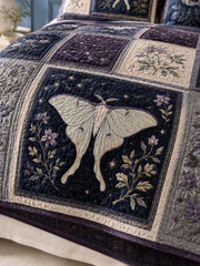 Luna Moth Quilted 3-Piece Bedding Set – Classic Americana Quilted Bedding With Matching Pillow Shams